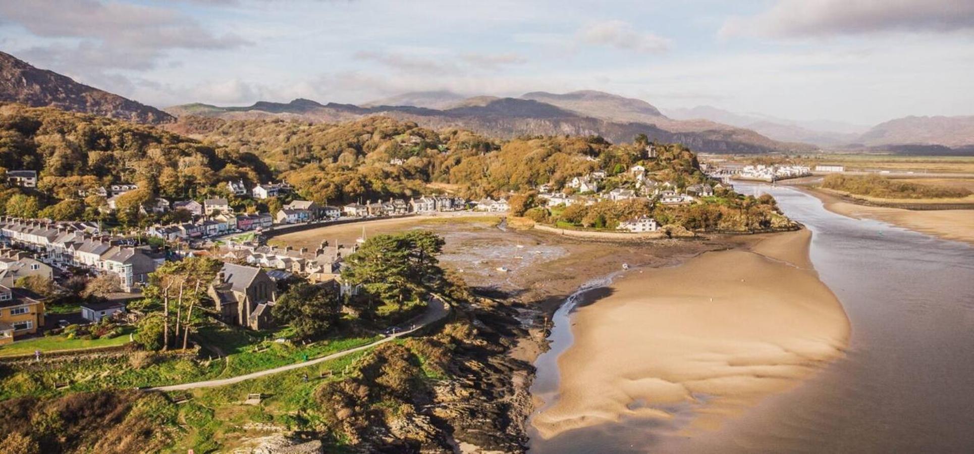 Luxury Home 10 Min To Snowdonia Football Table Tremadog Bagian luar foto